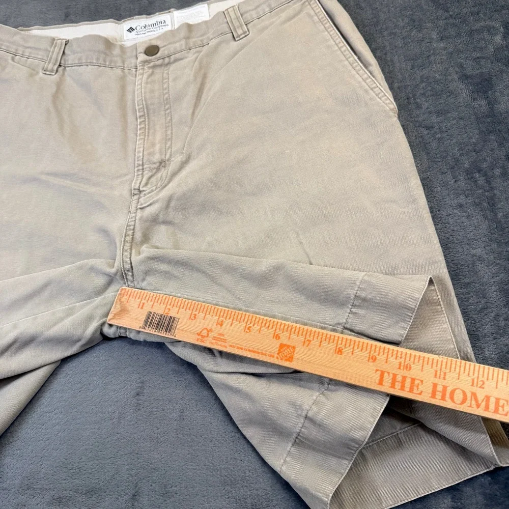 Columbia Chino Shorts Mens 34 Khaki Cotton Outdoor Casual Regular Fit